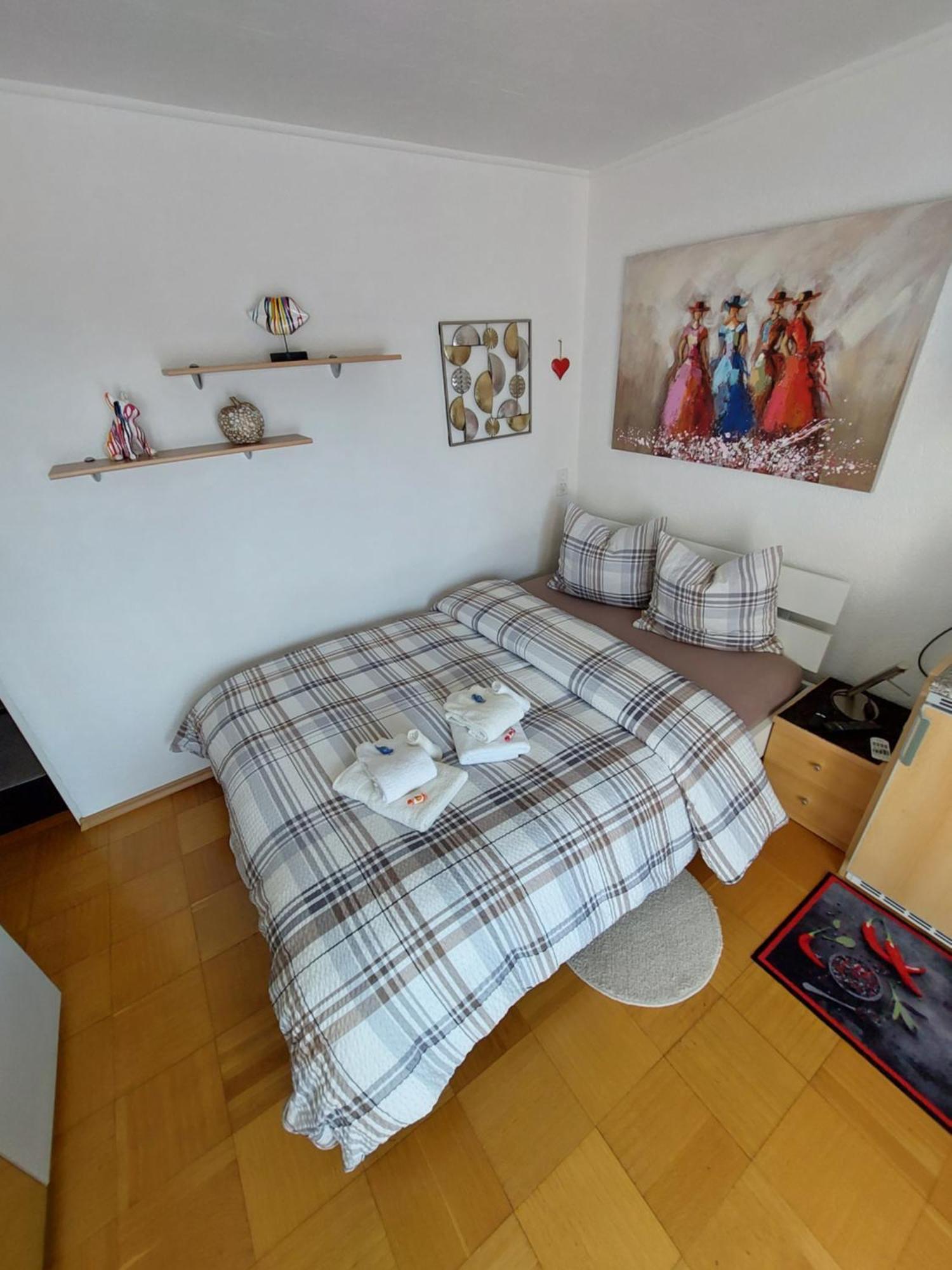 Joli Studio Avec Terrasse Et Vue Exclusivement Pour Non Fumeurs Belmont-sur-Lausanne ภายนอก รูปภาพ